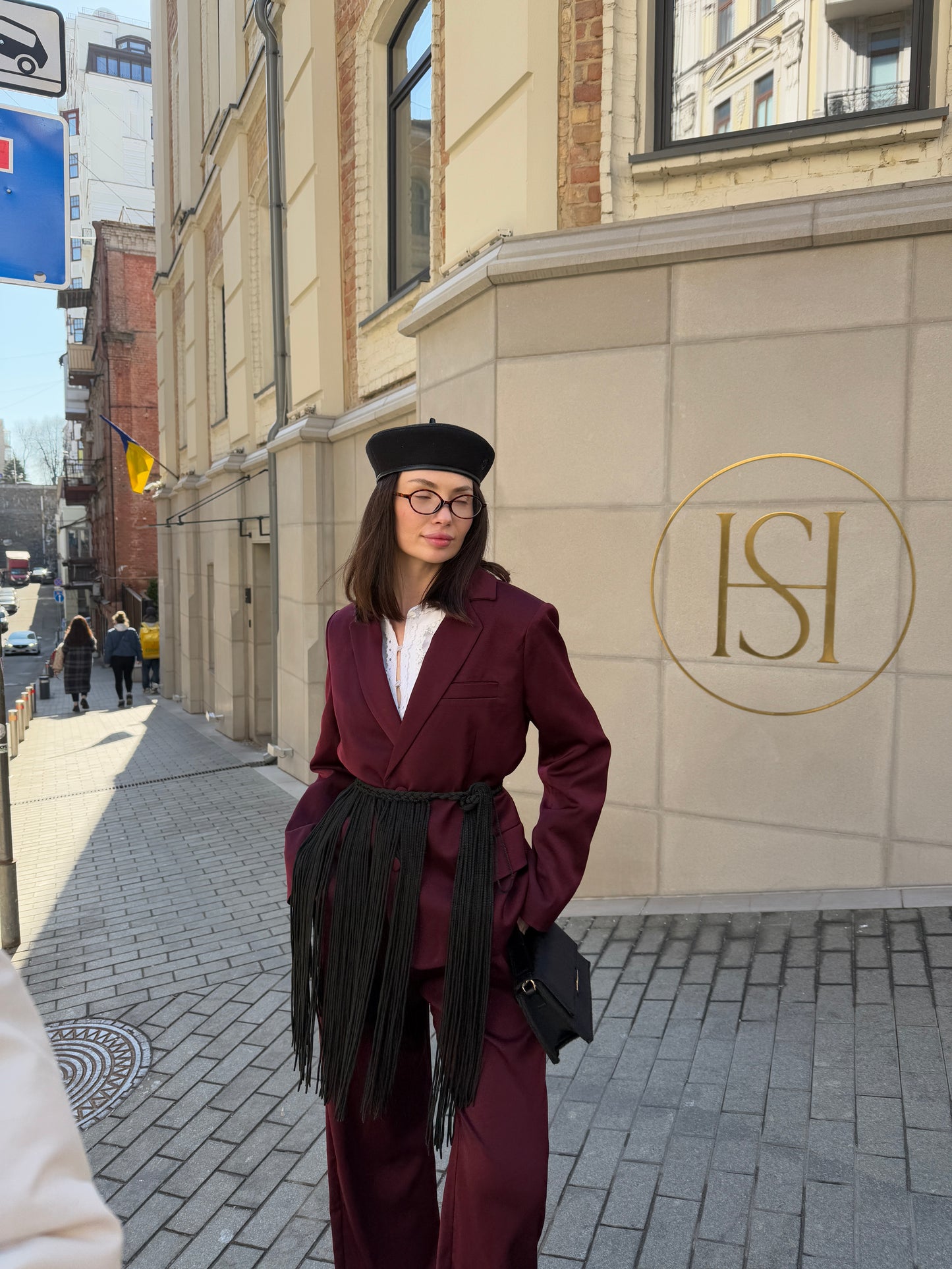 Жіночий костюм бордовий Мокко