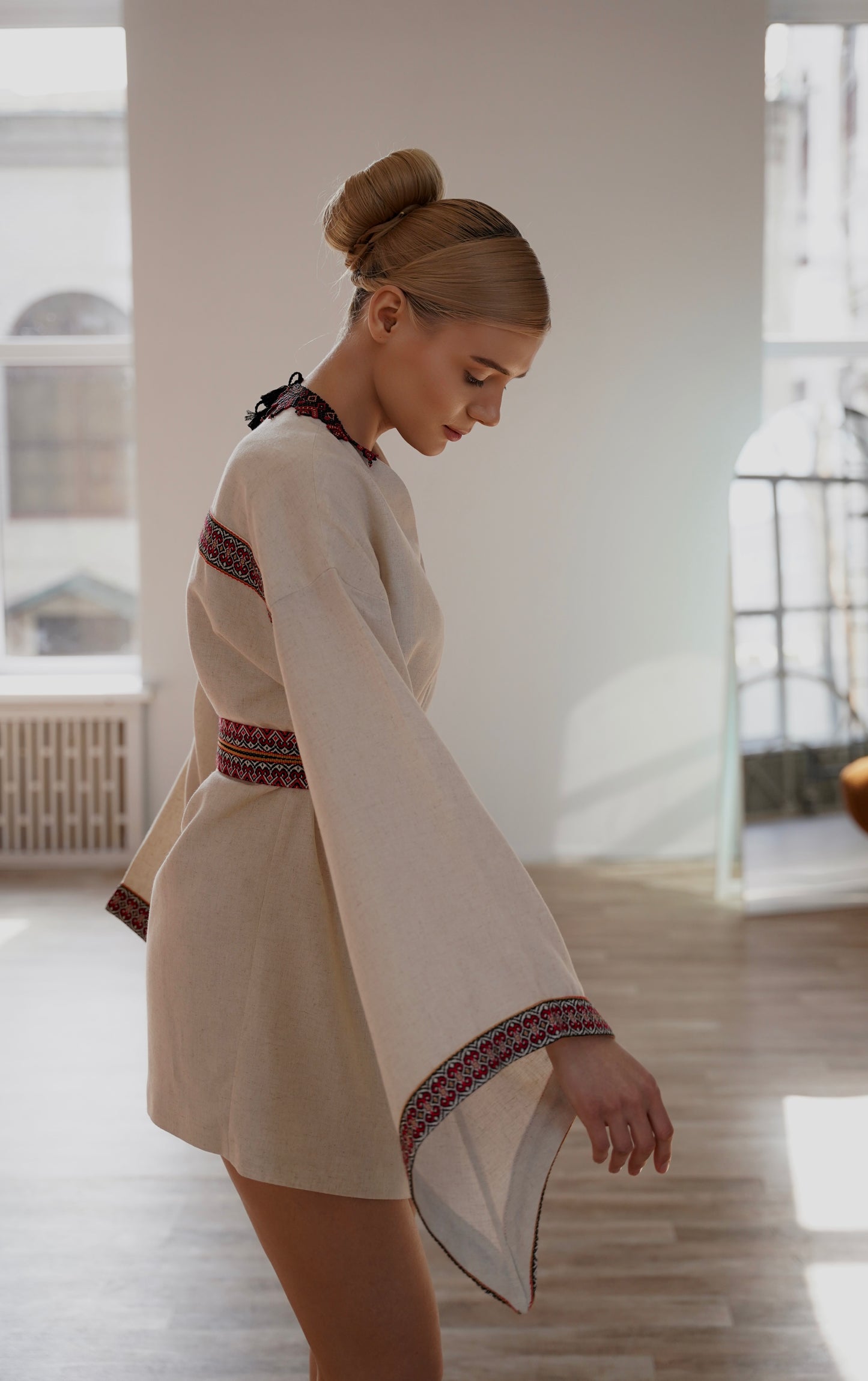 Кімоно міні молочне Берегиня