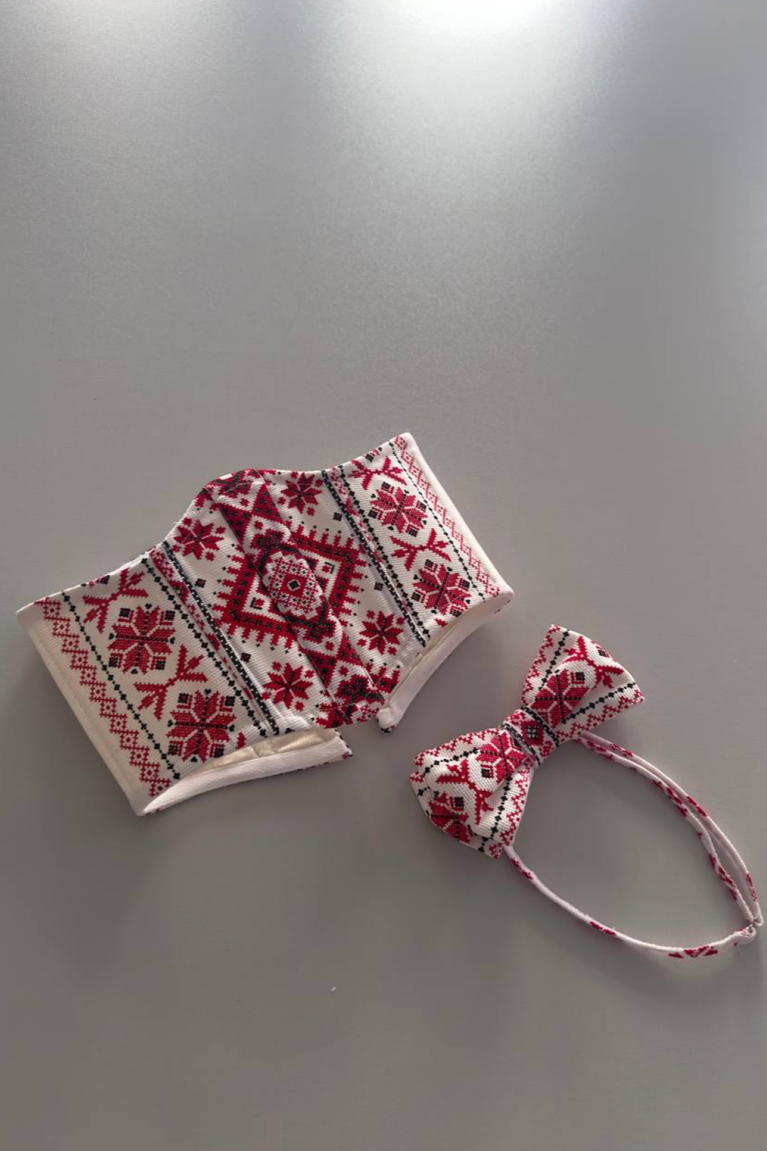 Дитячий вишитий корсет підгрудний