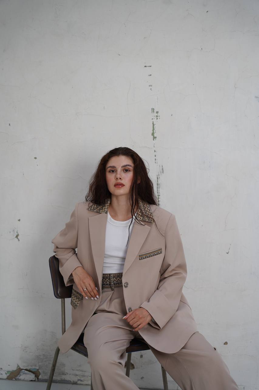 Жіночий костюм Жито