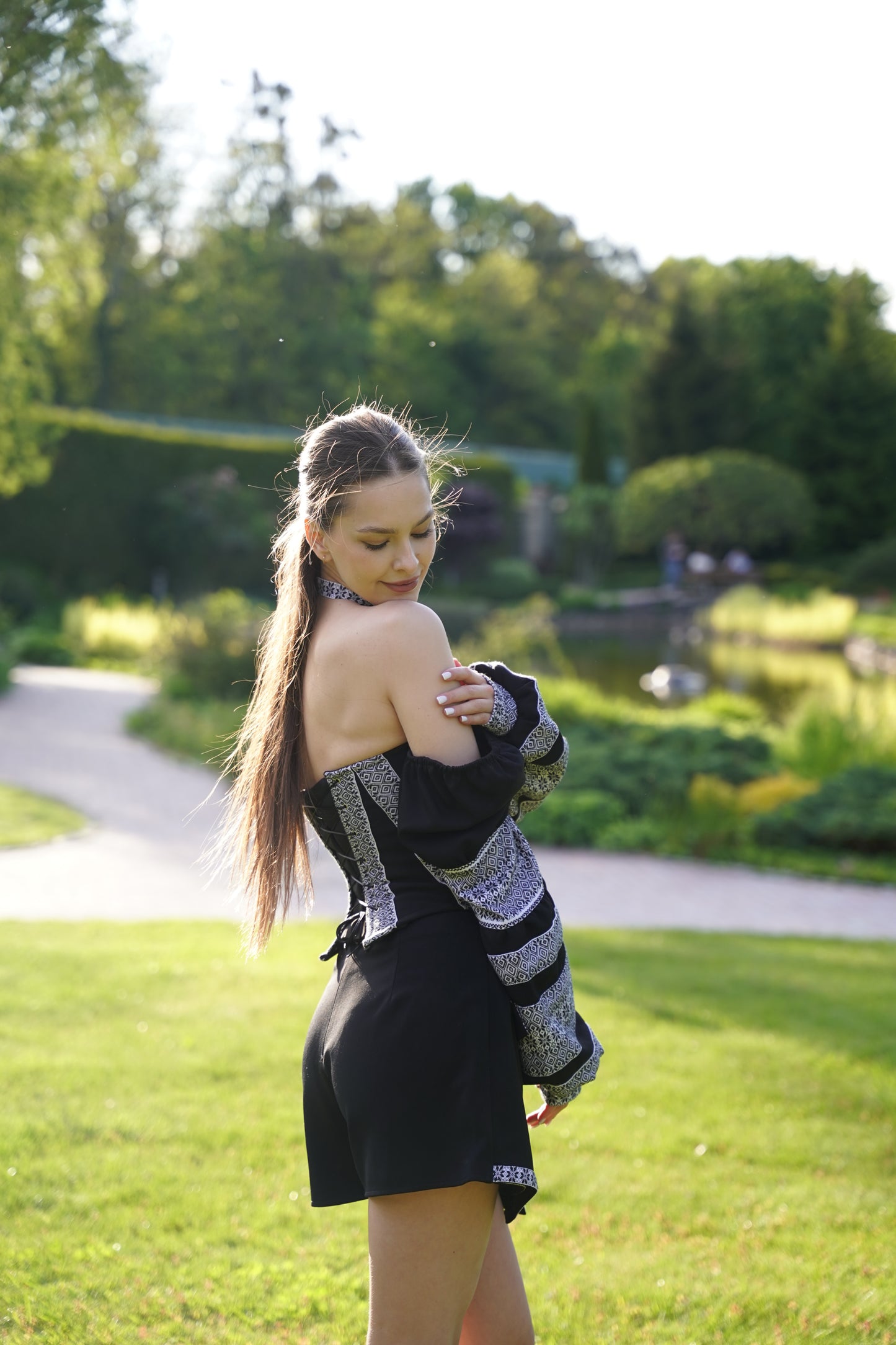 Корсет чорний Колос