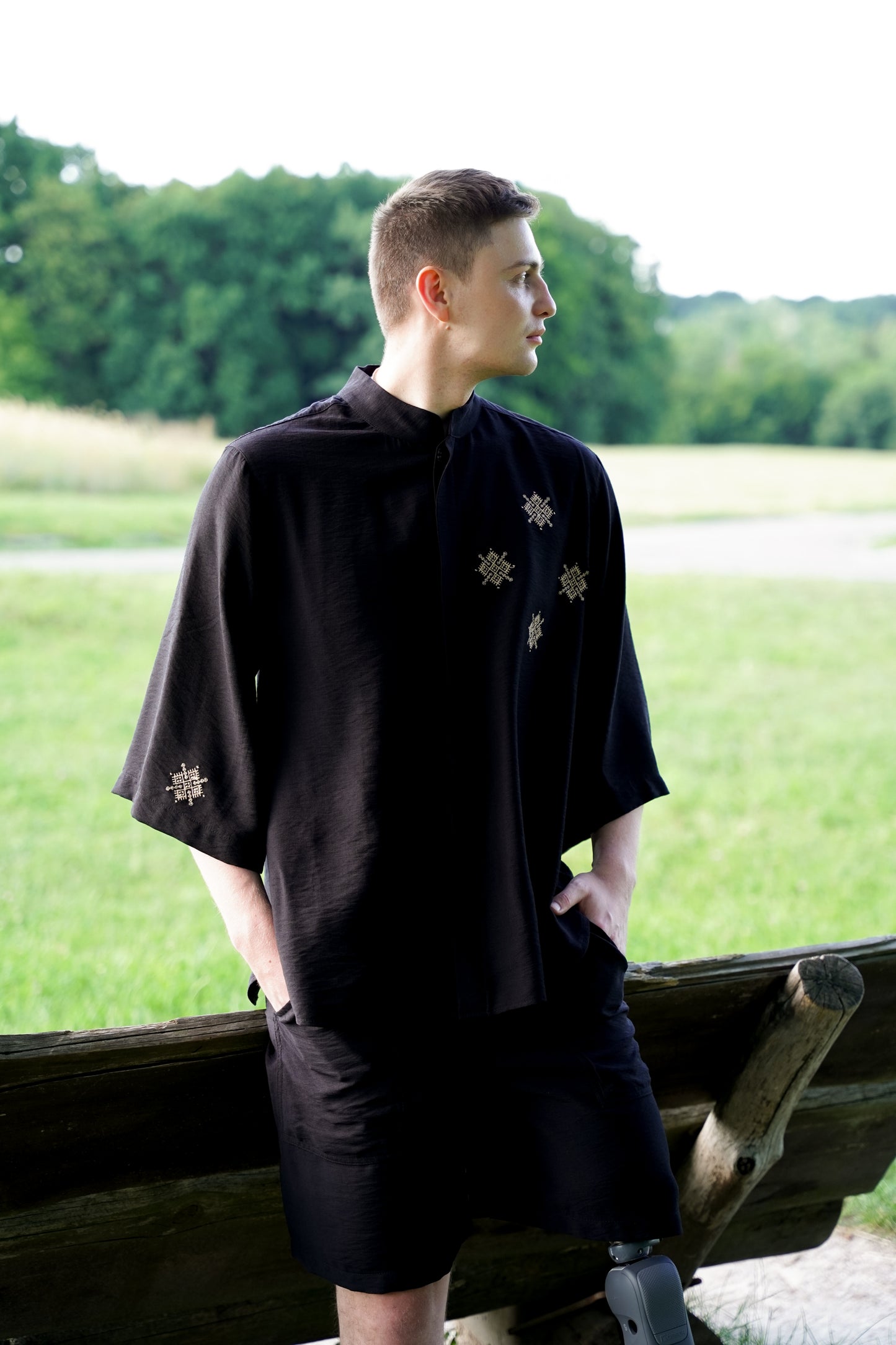 Чоловіче кімоно чорне Зорей