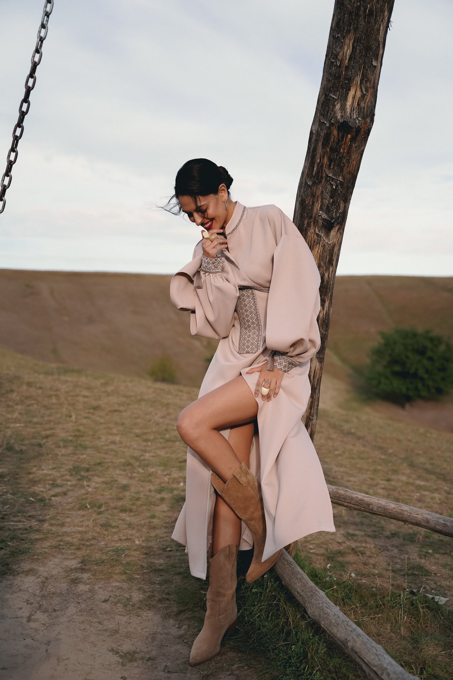 Жіноче кімоно бежеве Либідь