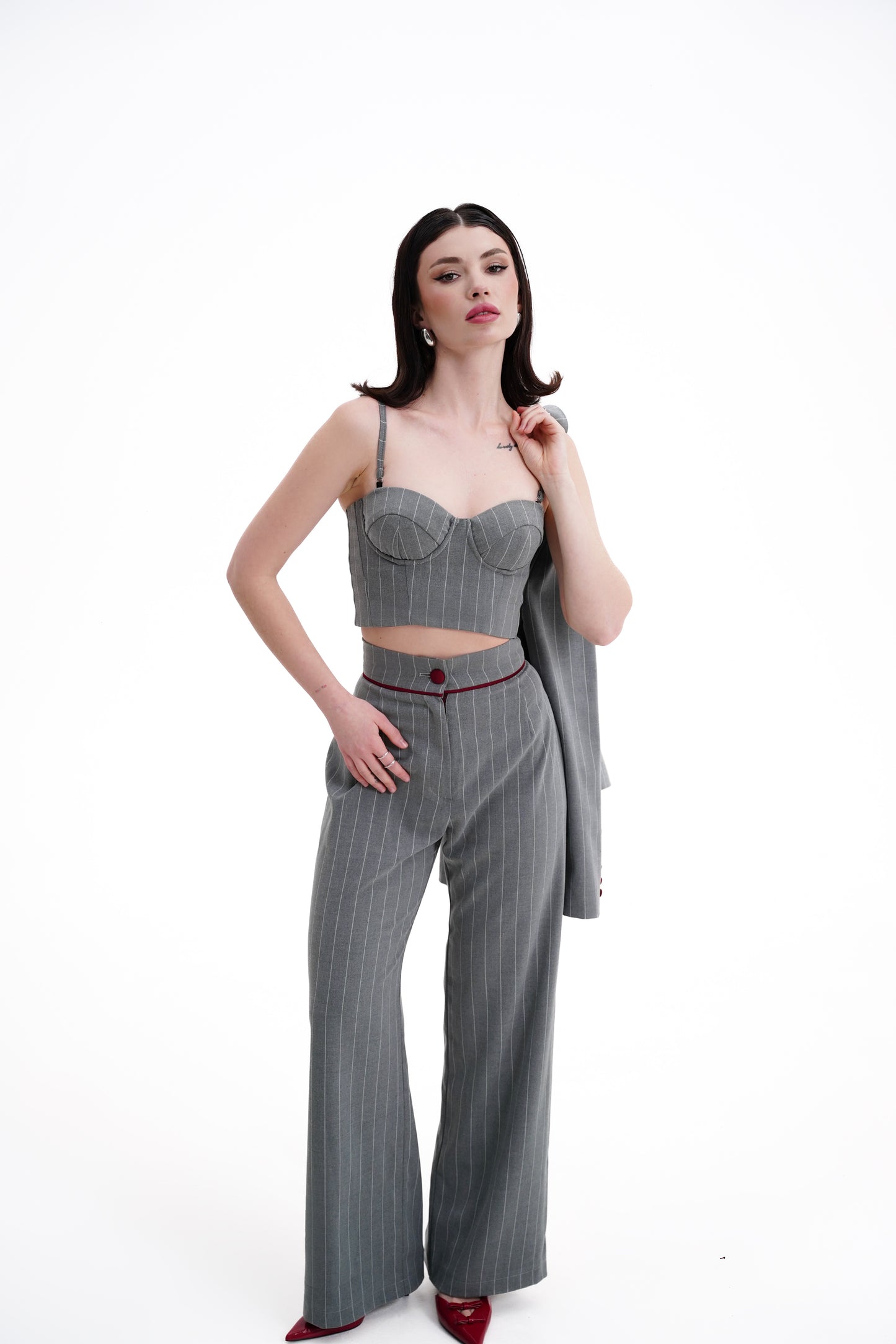 Victoria three-piece suit