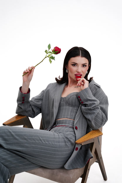 Victoria three-piece suit