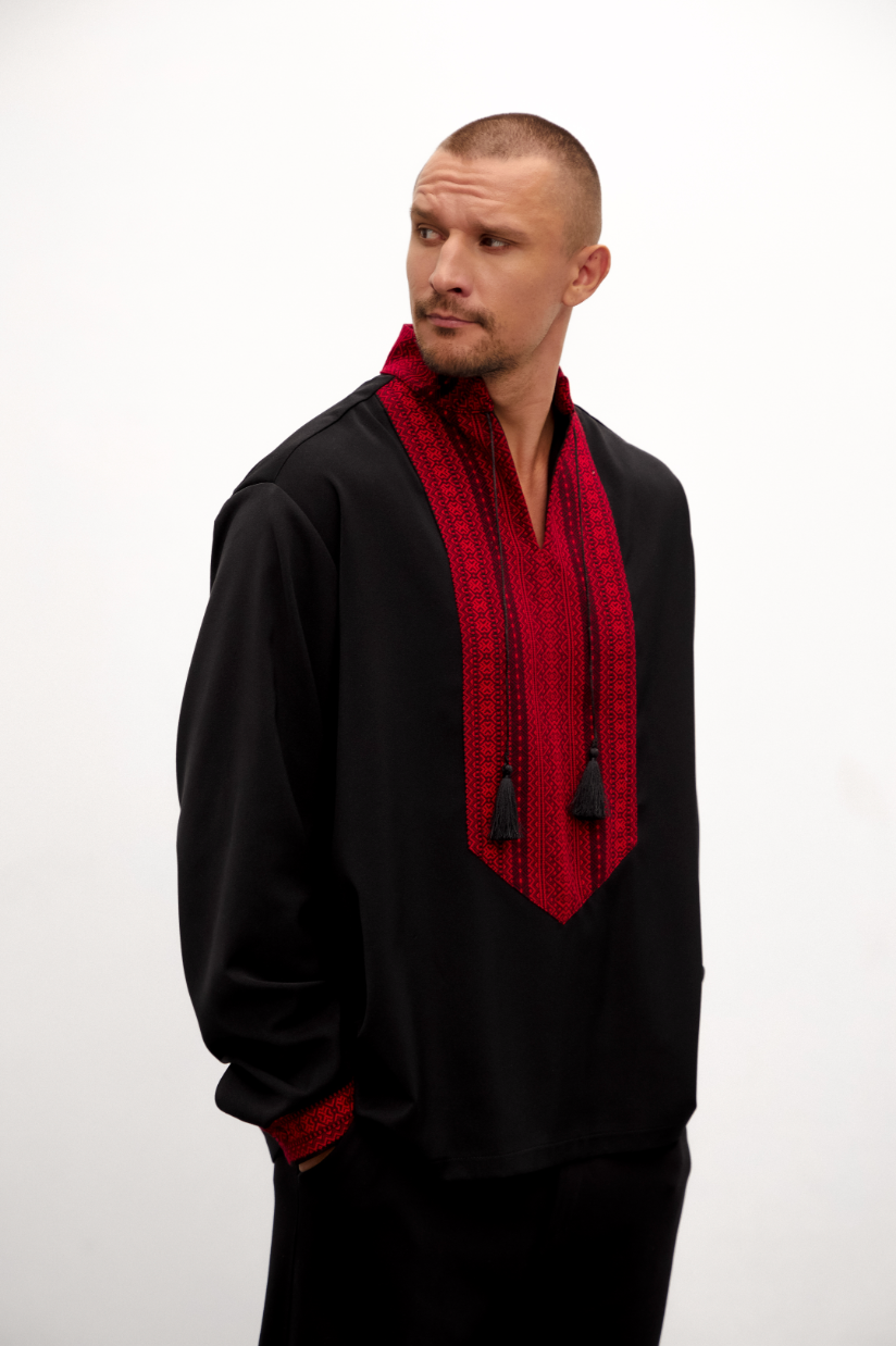 Men's embroidered shirt "Spadok"