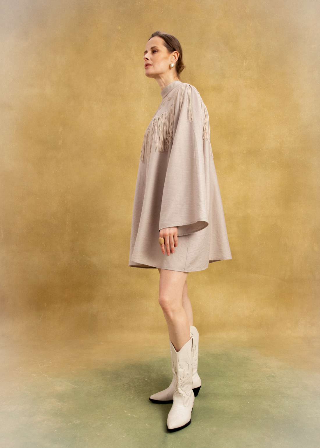 Сукня бежева Цвіт Леї