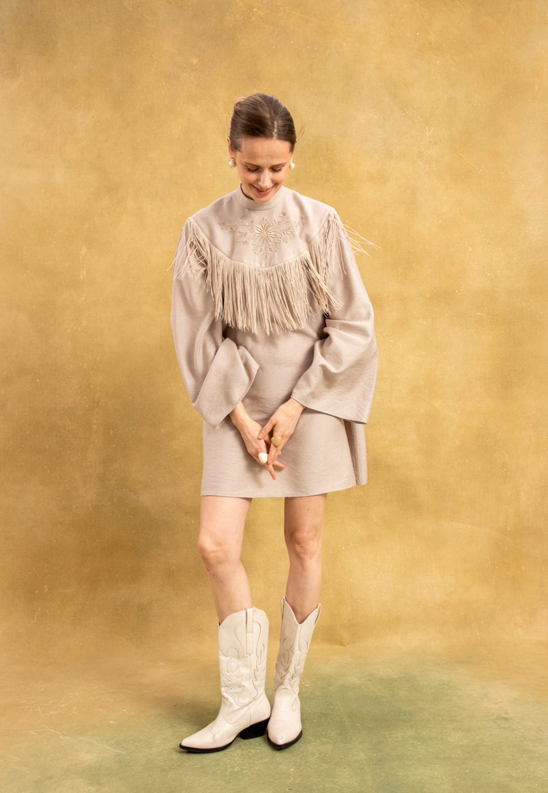 Сукня бежева Цвіт Леї