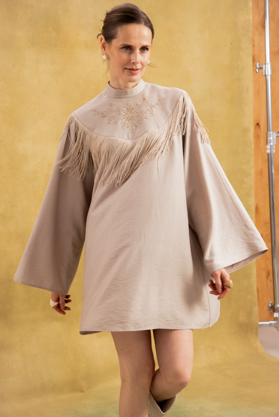 Сукня бежева Цвіт Леї