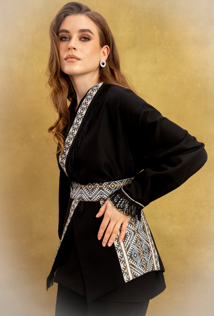 Жіночий образ чорний Кімоно Рожена