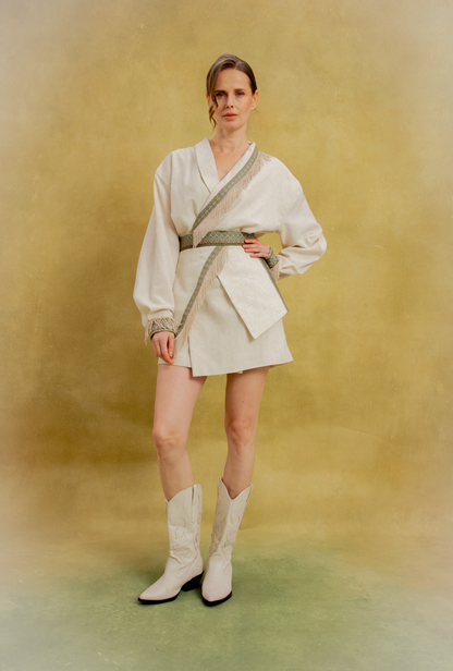 Жіночий образ бежевий Сукня Рожена