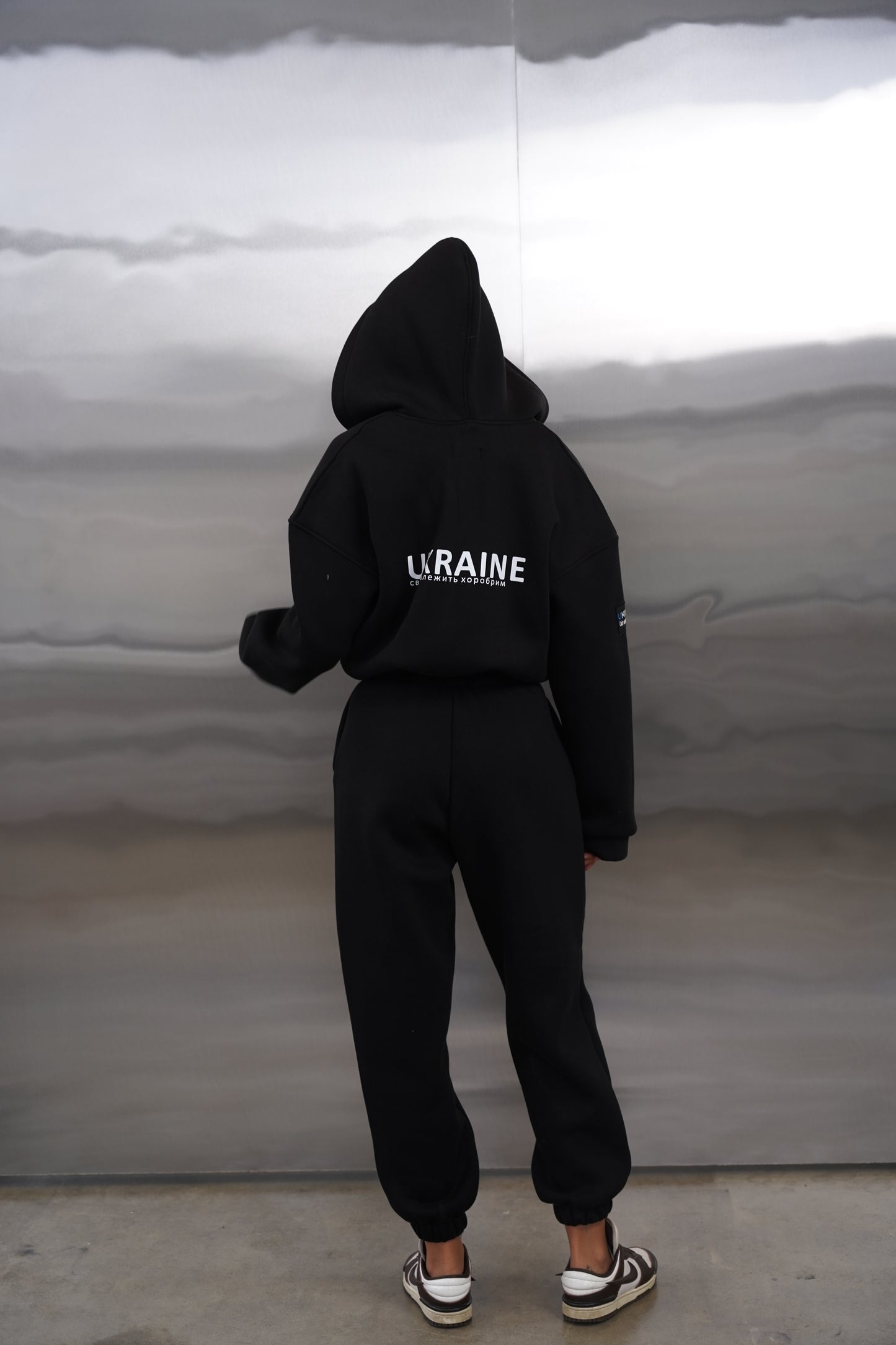 Чоловічий костюм чорний UA