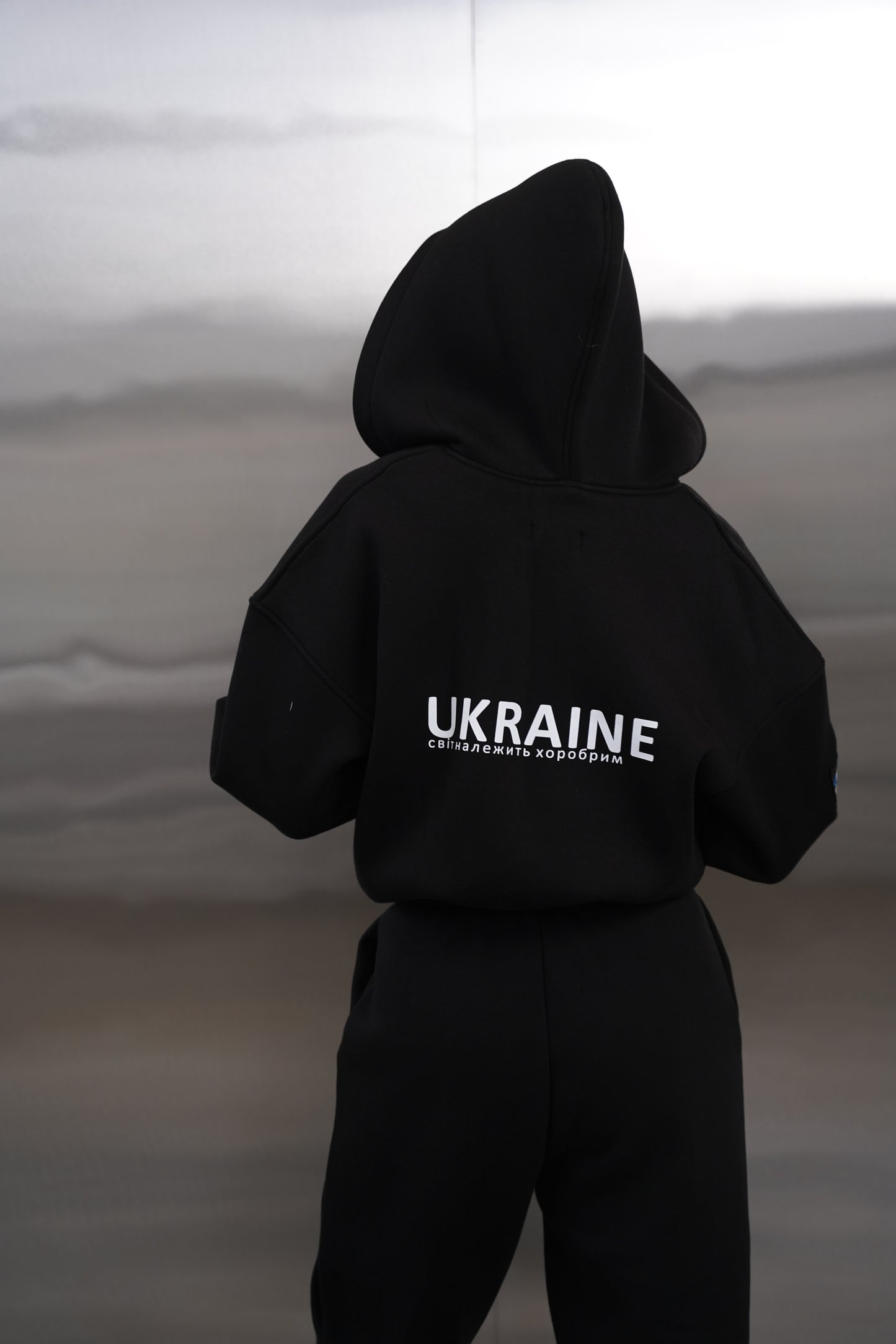 Жіночий спортивний костюм чорний UA