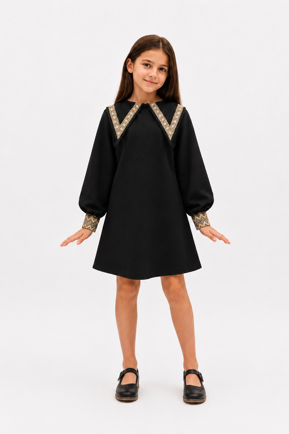 Children's dress with embroidery Mia