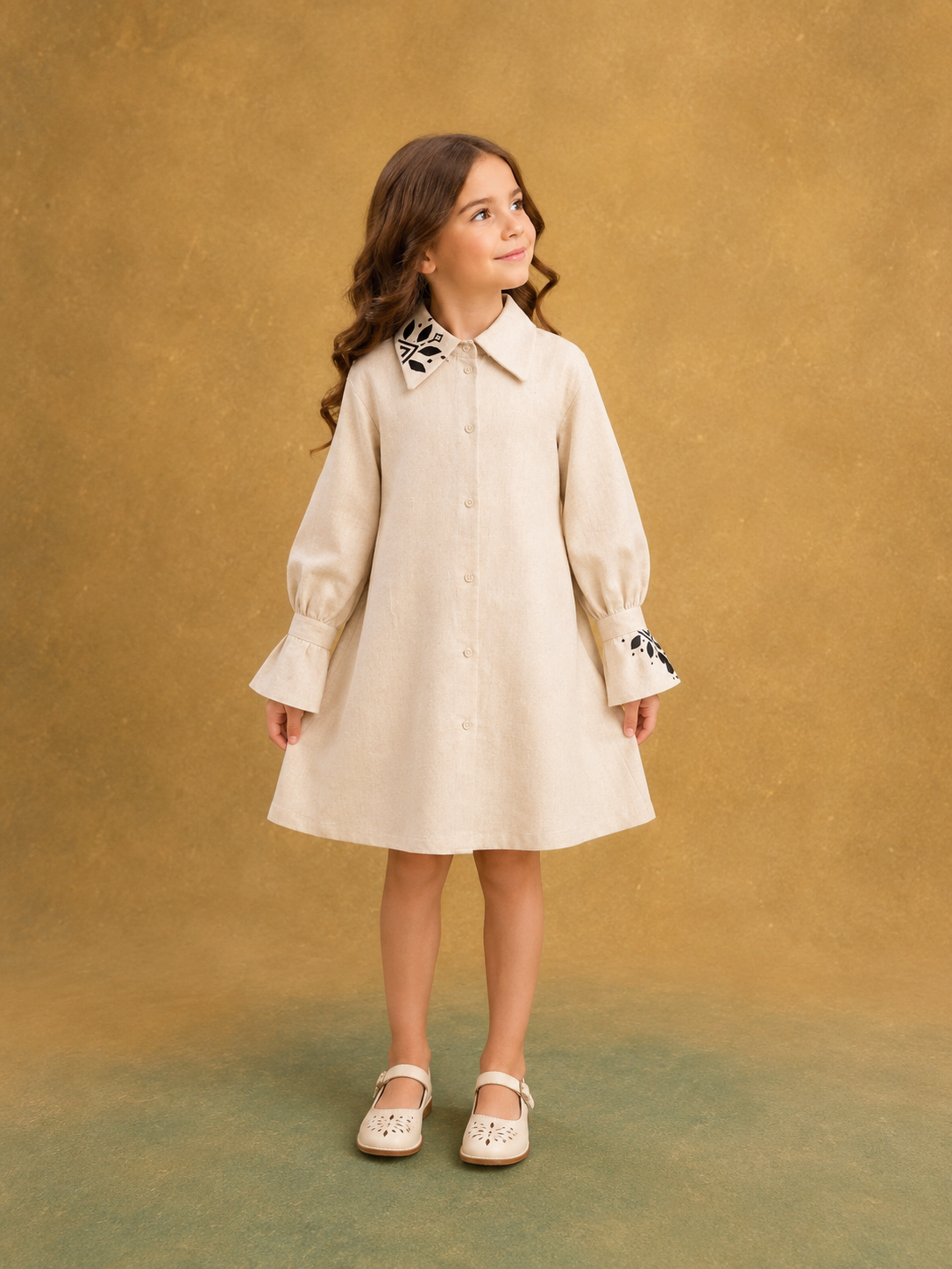 Children's dress with embroidery Mia