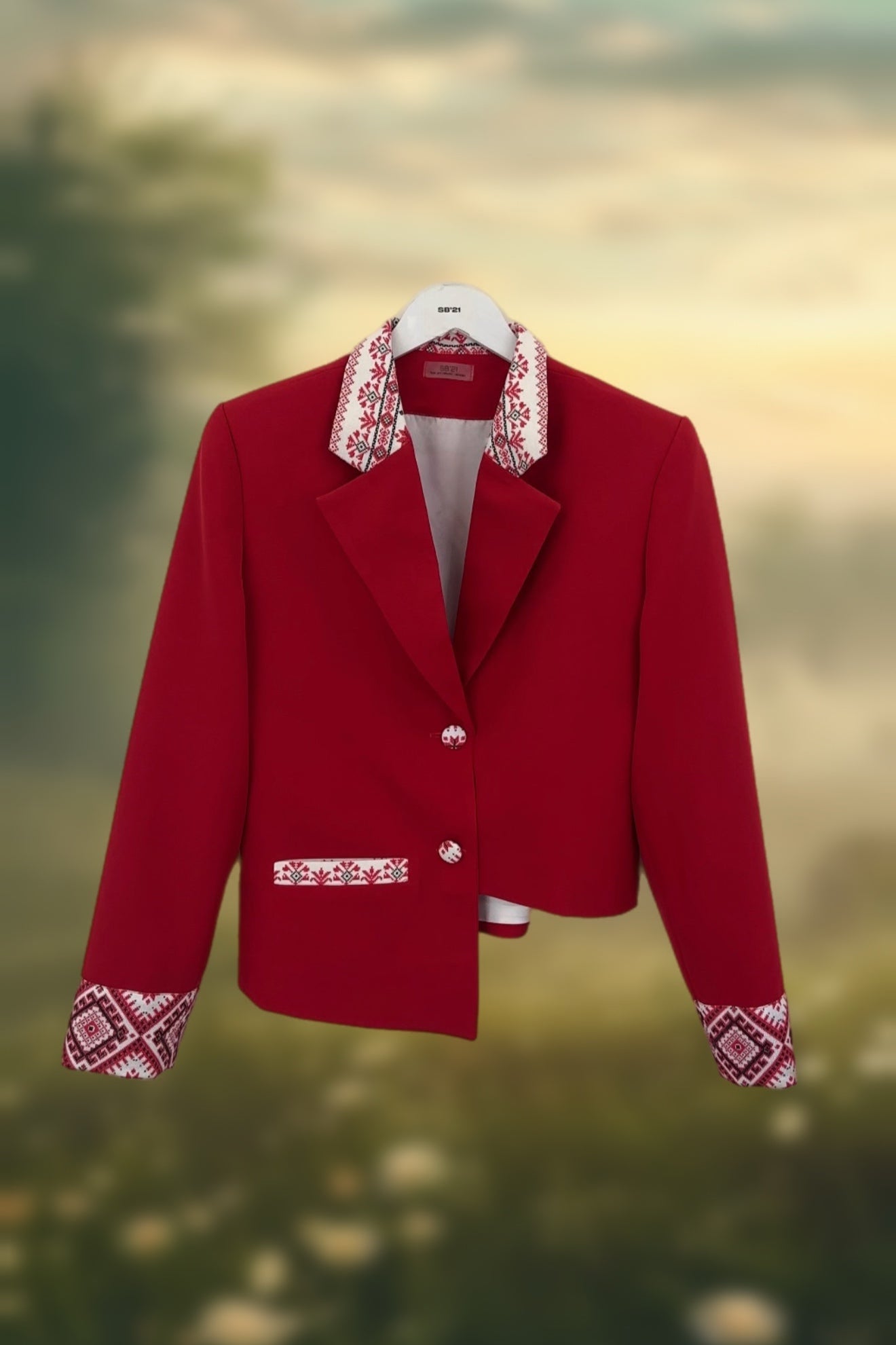 Жіночий жакет вкорочений червоний асиметричний