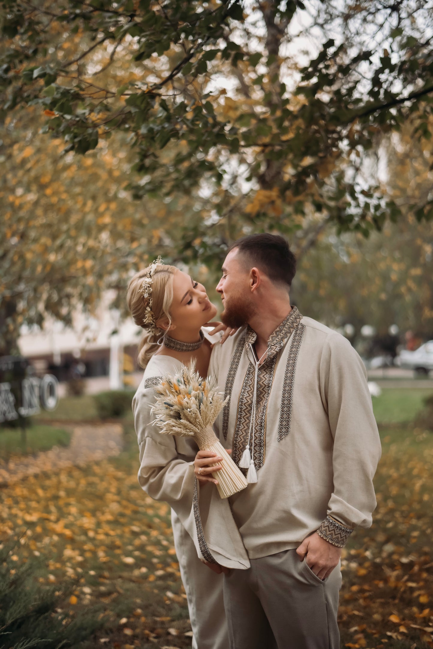 Парний образ бежевий Оберіг