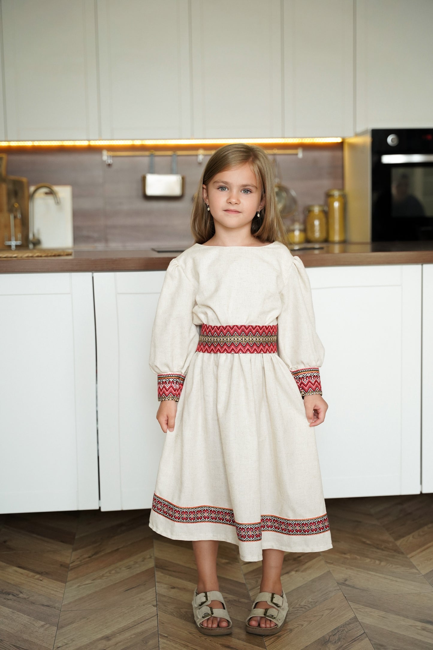 Дитяча сукня з вишивкою Мія