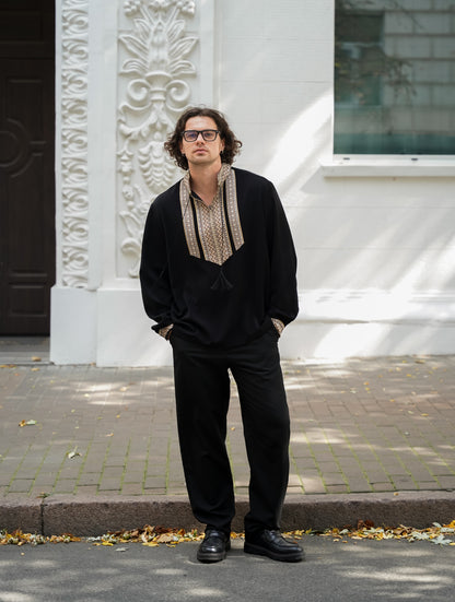 Чоловіча вишиванка чорна Спадок