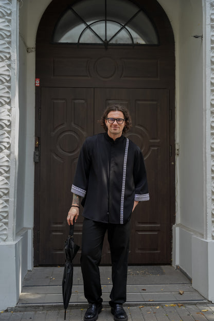 Чоловіче кімоно з вишивкою Зорей