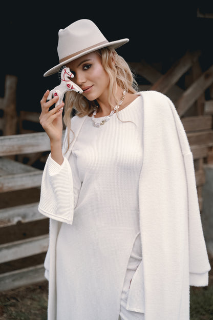 Жіночий костюм молочний Кетрін