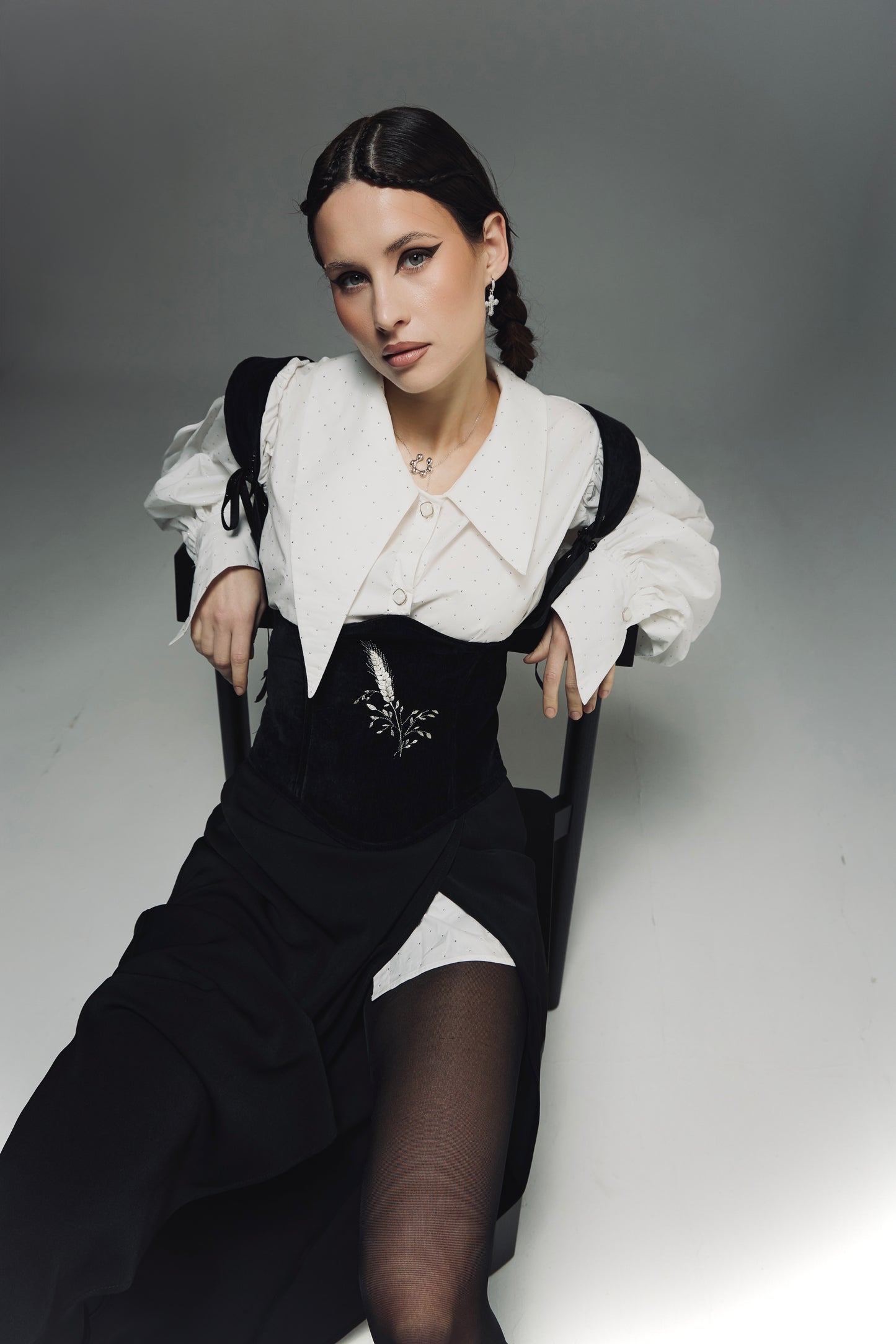 Жіночий образ Колосся