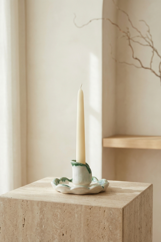 Керамічний підсвічник тюльпан білий